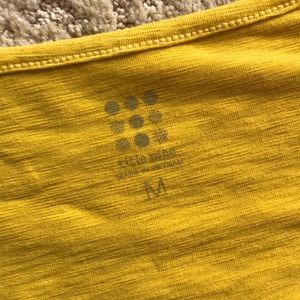 Title nine henerela short sleeve tee in mustard yellow
